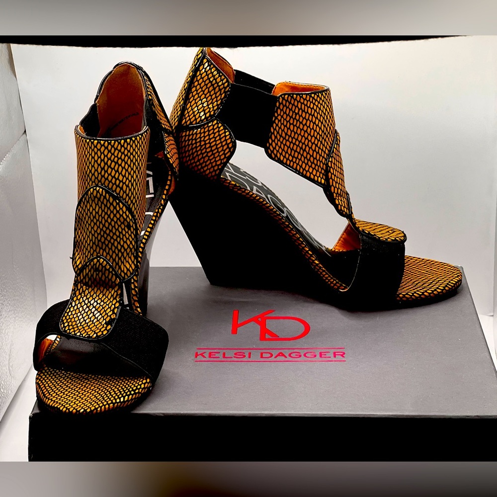 Yellow & Black Snake Print Kelsi Dagger Wedges